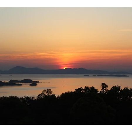 Olivean Shodoshima Yuhigaoka Hotel - Vacation Stay 30720V Bagian luar foto